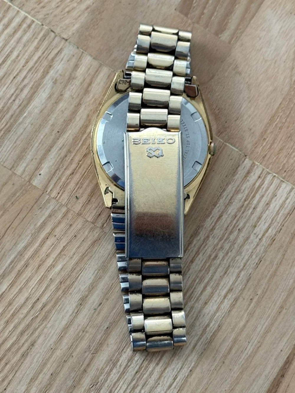 Seiko SQ Presidential Vintage Men’s Watch Gold Plated Bracelet Case Gold Dial